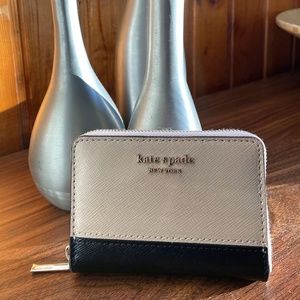 NWT: Kate Spade - Spencer zip cardholder